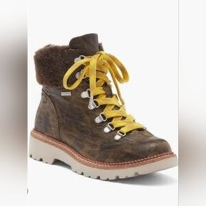 Size 9- NEW Women's BIONICO Danie Brown Synthetic Lace Up Casual Boots